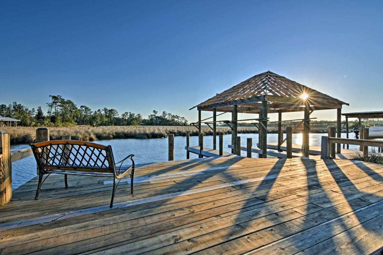 Gorgeous Ocean Springs Waterfront Home With Dock! Eksteriør billede