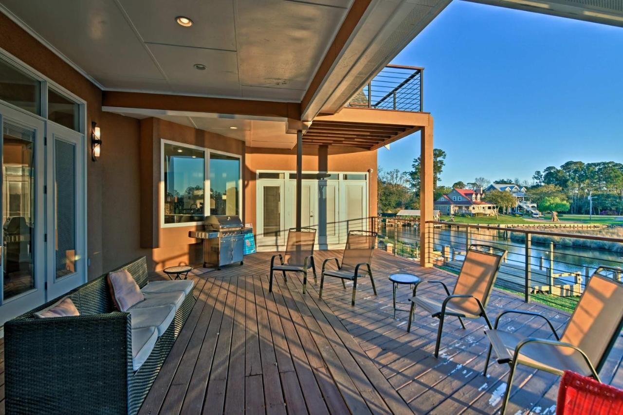 Gorgeous Ocean Springs Waterfront Home With Dock! Eksteriør billede
